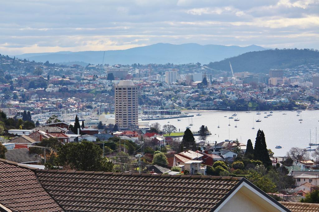 Million Dollar Views Apartment Hobart Bagian luar foto